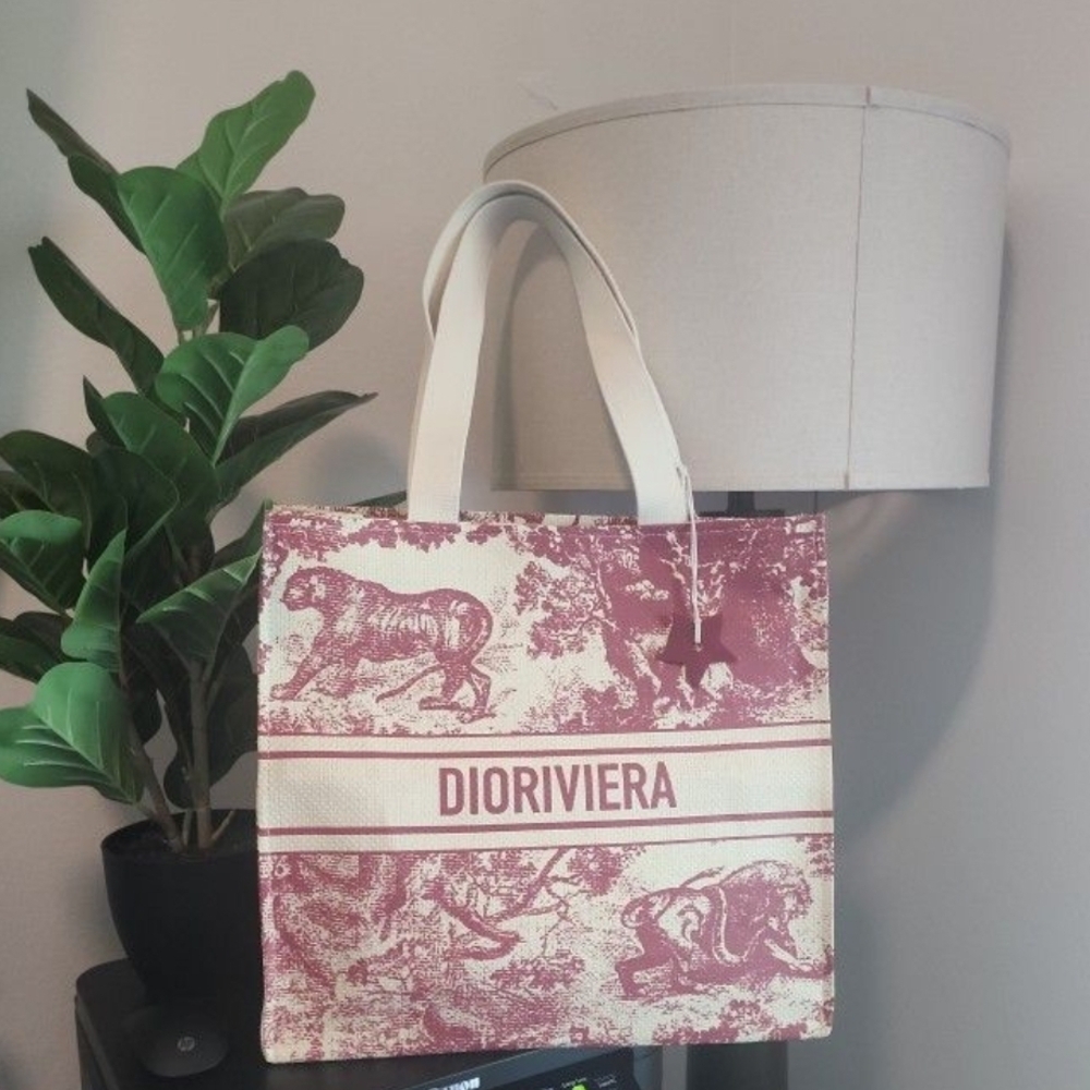 Riviera Red and White Raffia Tote Bag